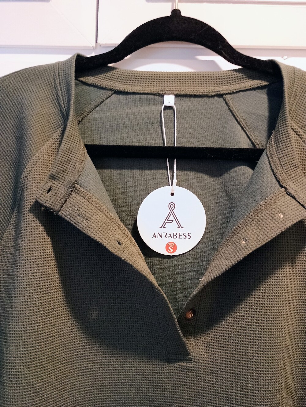 Anrabess NWT Olive Green Waffle Knit Henley Top - Picture 3 of 3